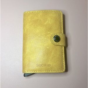 European leather SECRID card wallet